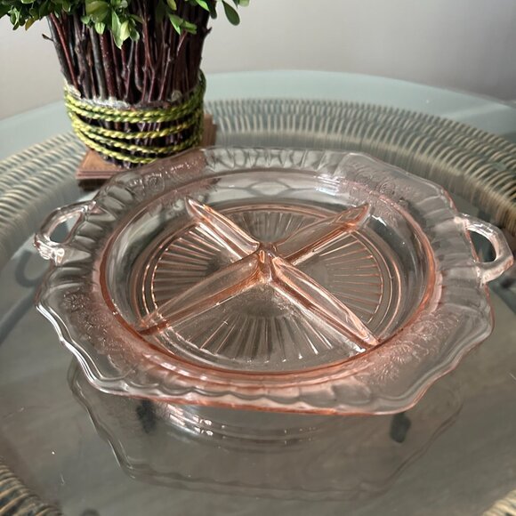 Anchor Hocking Mayfair Pink Depression Glass 4 section 2 handle Serving Platter - Picture 2 of 5